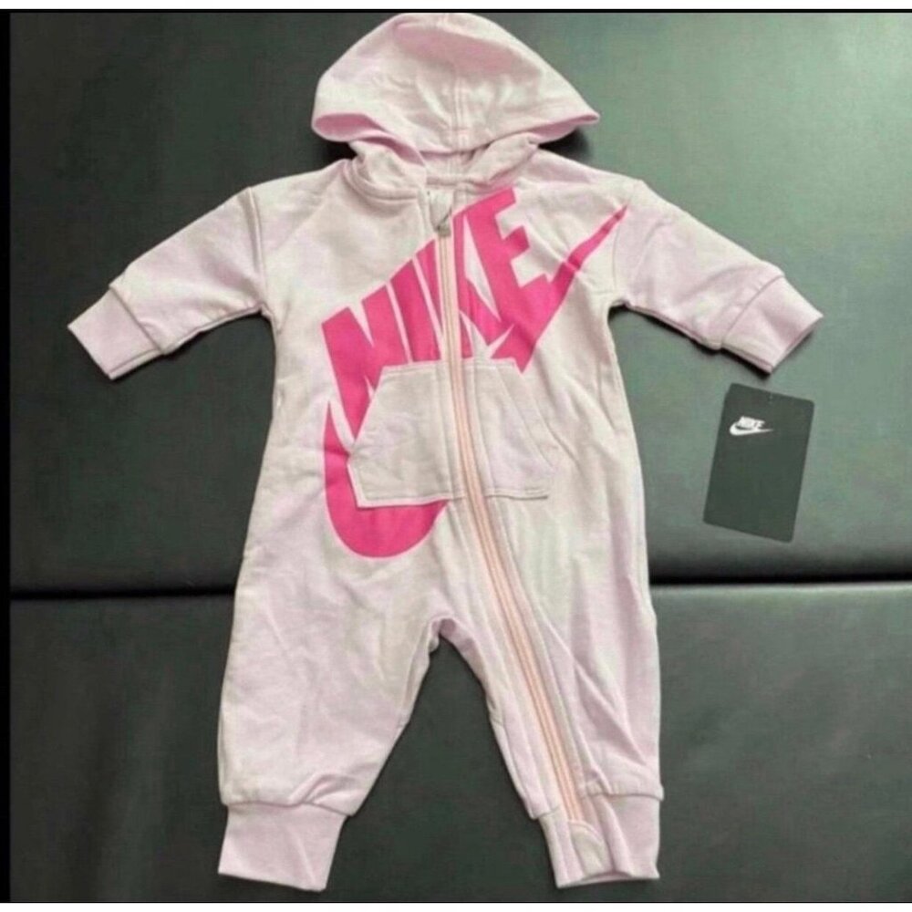 NWT Nike Hooded Romper Coverall Baby Girls Size 6M